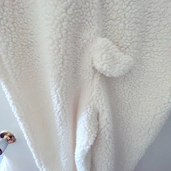 White Sherpa Hoodie Onesie - Size Medium - Picture 6 of 7